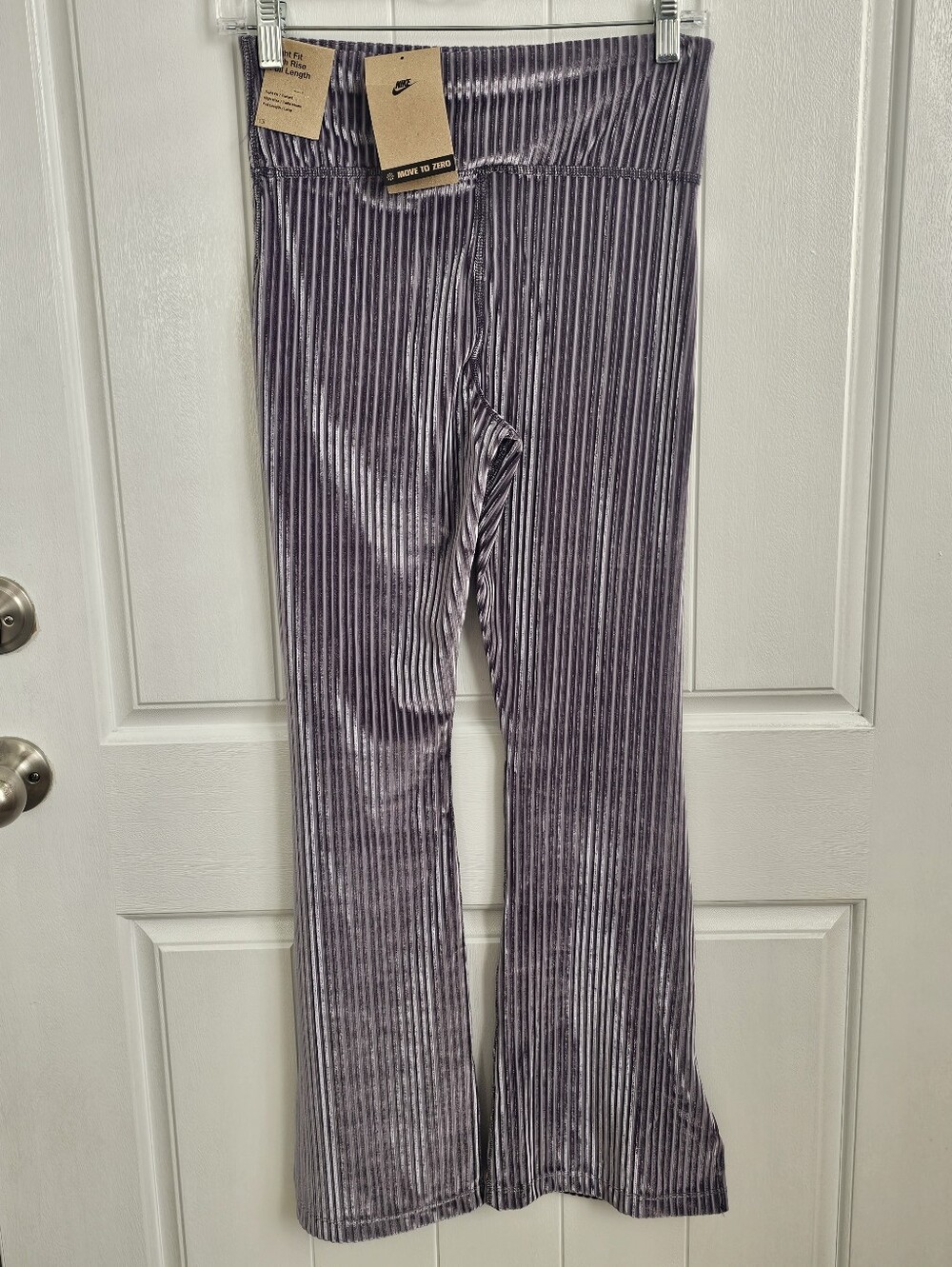 NWT NIKE Girls High Waisted Flare Velour Ribbed Leggings, Pants